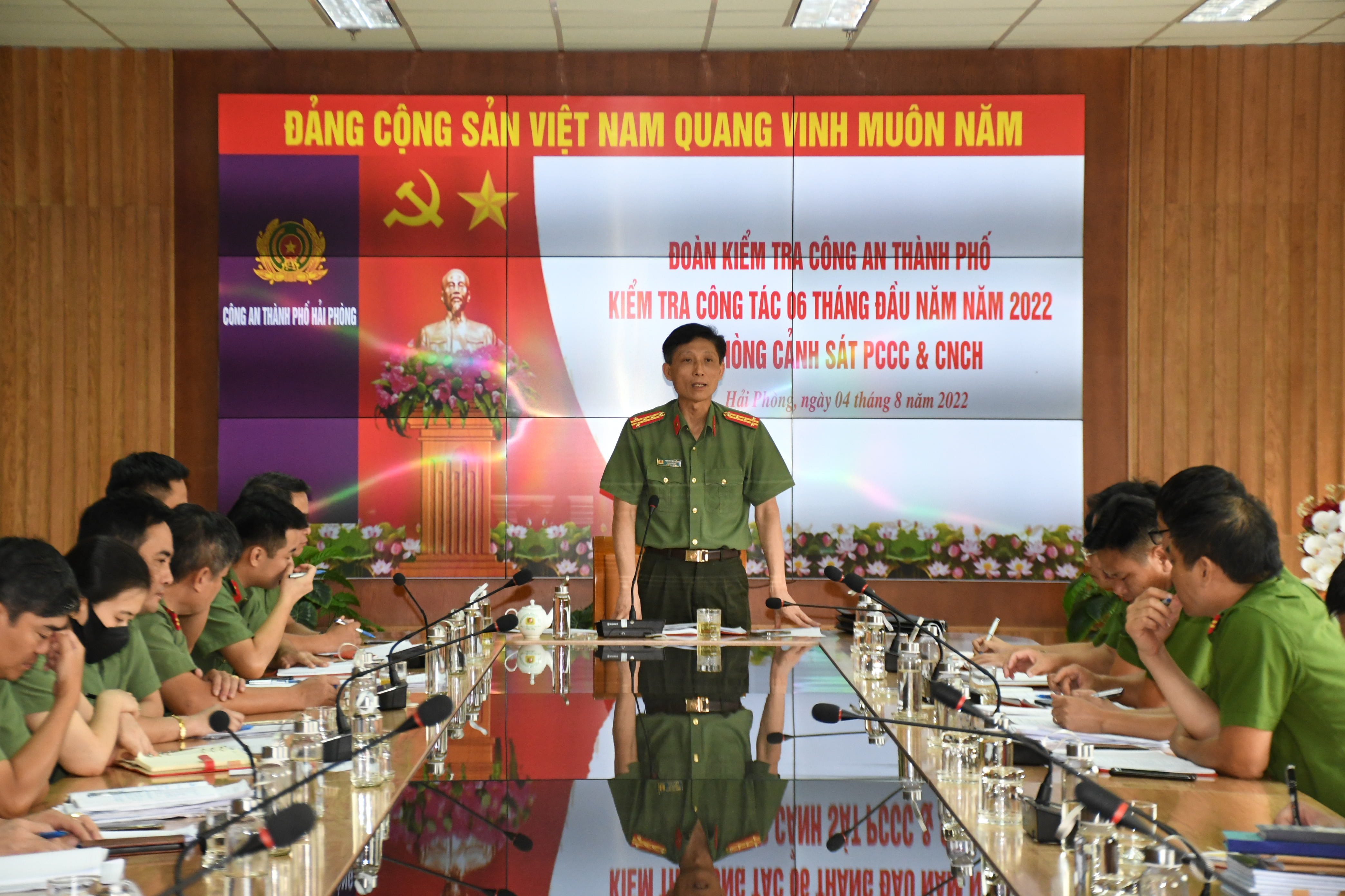 Phòng Cảnh sát PCCC và CNCH : Xác định 10 nhiệm vụ công tác trọng tâm cần triển khai thực hiện trong 6 tháng cuối năm